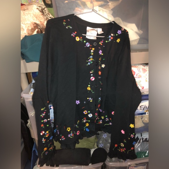 Vintage Michael Simon Embellished Cardigan- 644 $80 or $70 w/offer - Picture 1 of 3